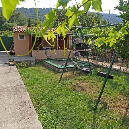 Appartamento Teo Lussingrande Esterno foto